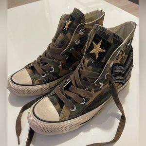 Converse Limited Edition Shoes Chuck Taylor All Star High Military - wms size 5